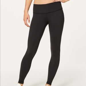 Lululemon Low-rise Wunder Under 28” length